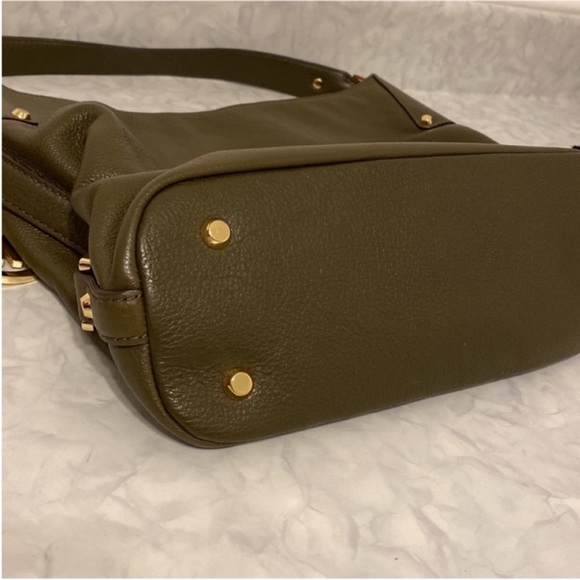 MICHAEL Michael Kors Olive Green Bedford Belted Hobo Shoulder bag - Picture 8 of 9